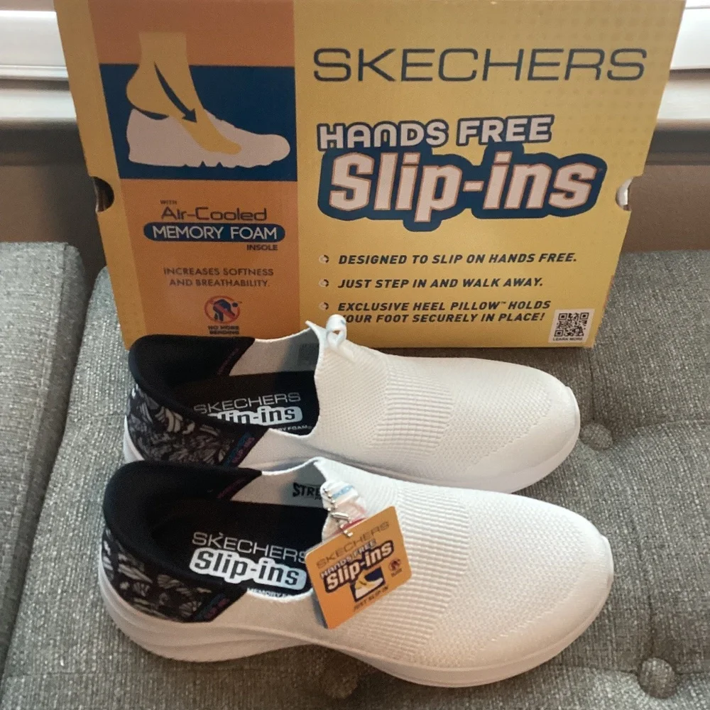 Skechers Women's Slip-Ins: Ultra Flex 3.0 - Full Flight Casual Sneakers, 9.5 - Picture 1 of 10